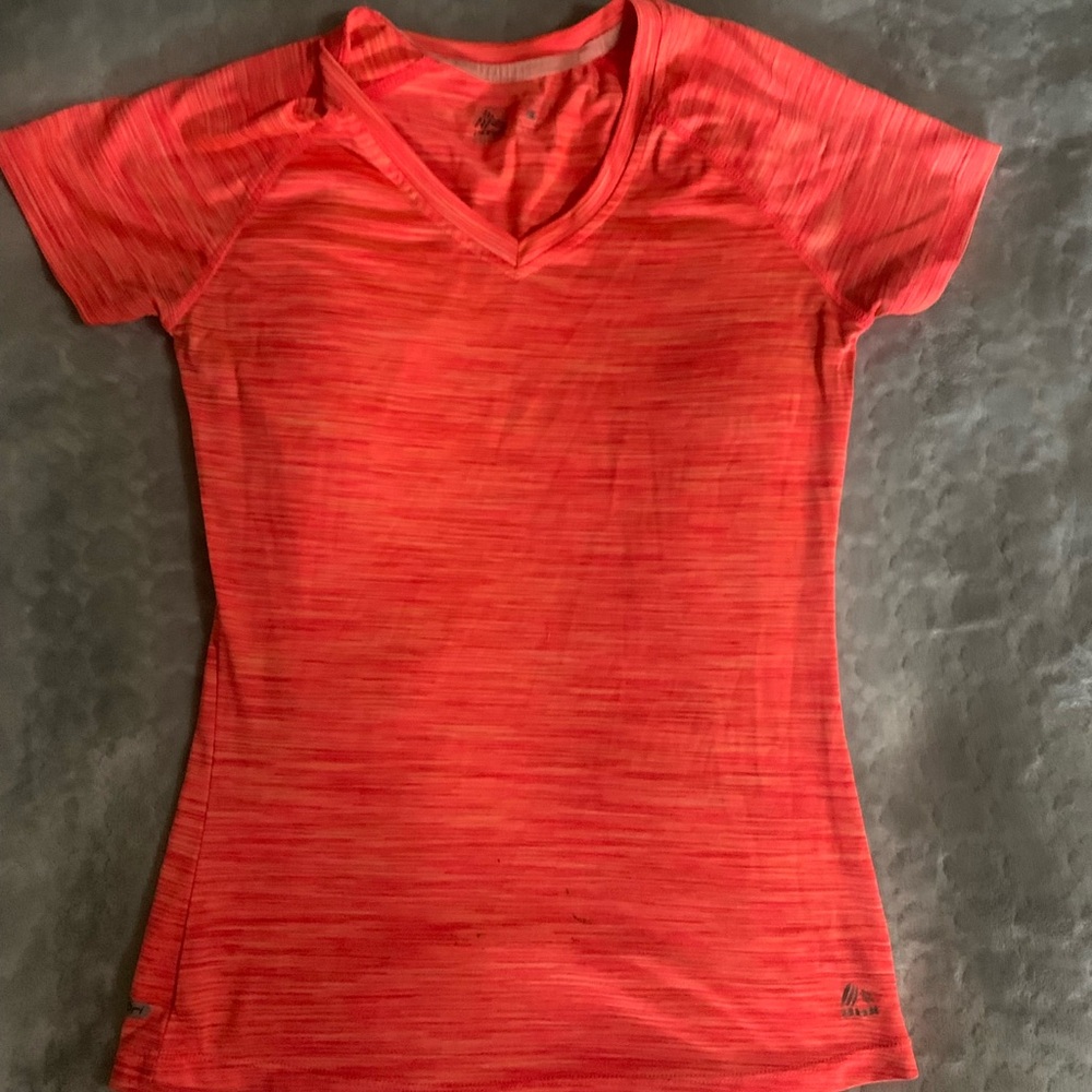 Women’s athletic shirt